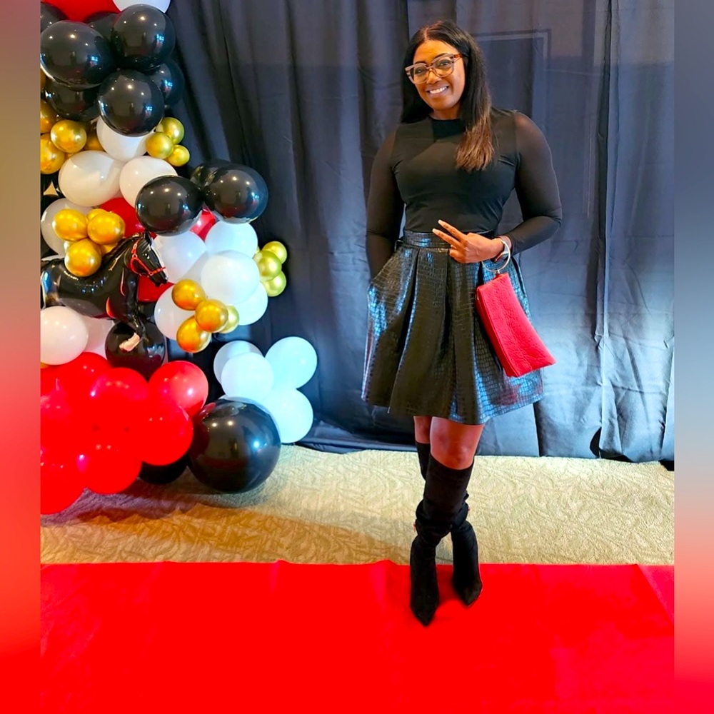 Meet your Posher, Cherise